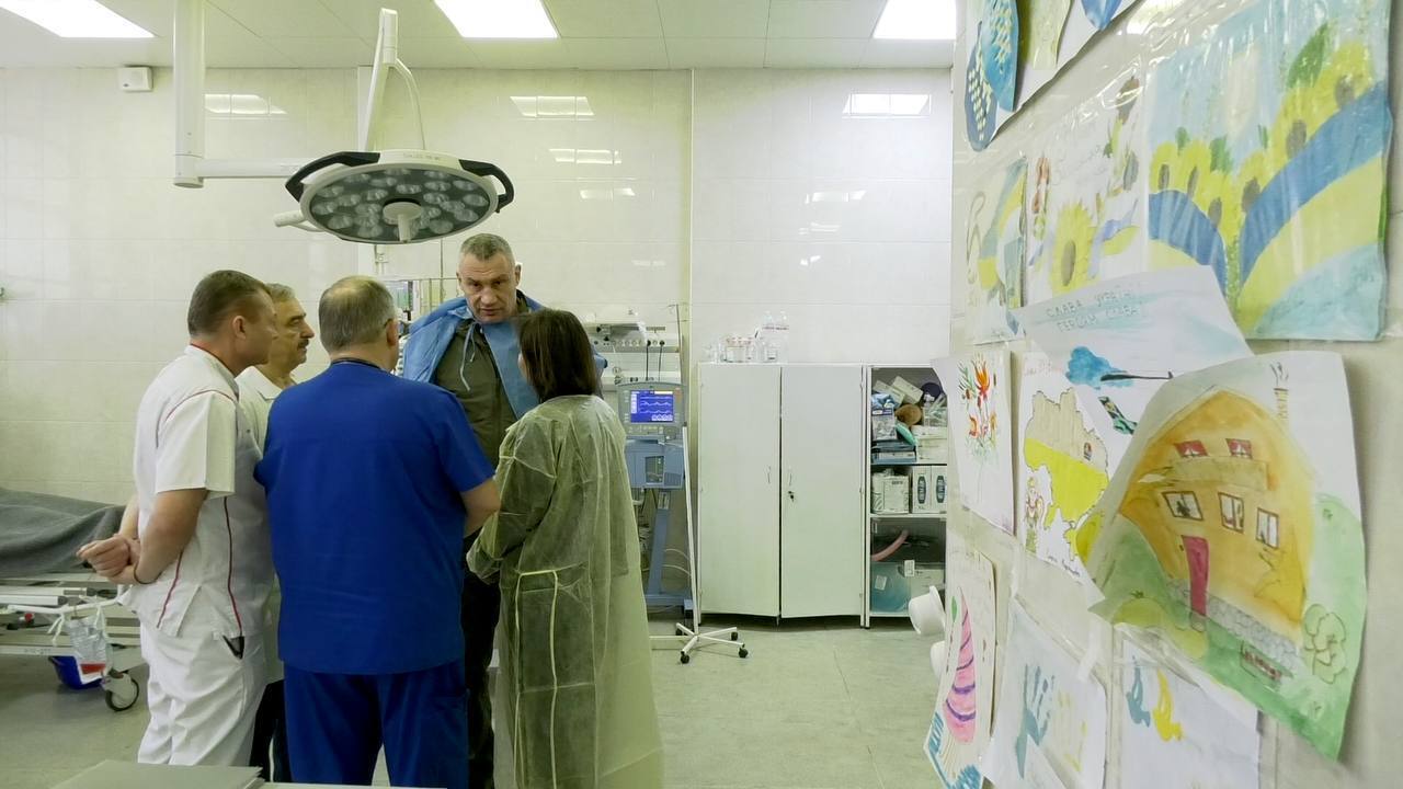 Віталій Кличко перевірив, як працює резервне живлення в медзакладах столиці