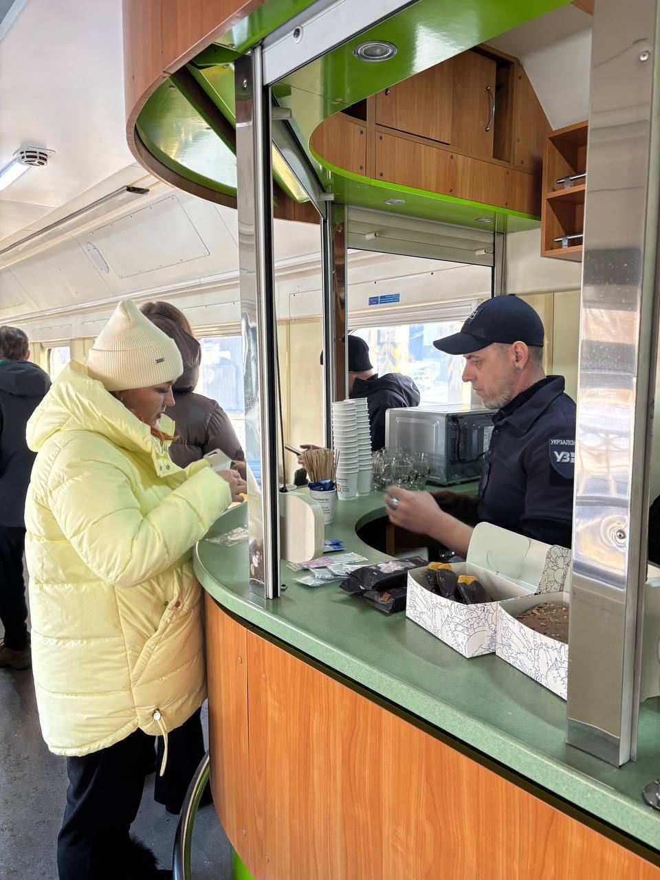 На Киевщине заработали первые 7 вагонов несокрушимости: что это и где находятся. Фото