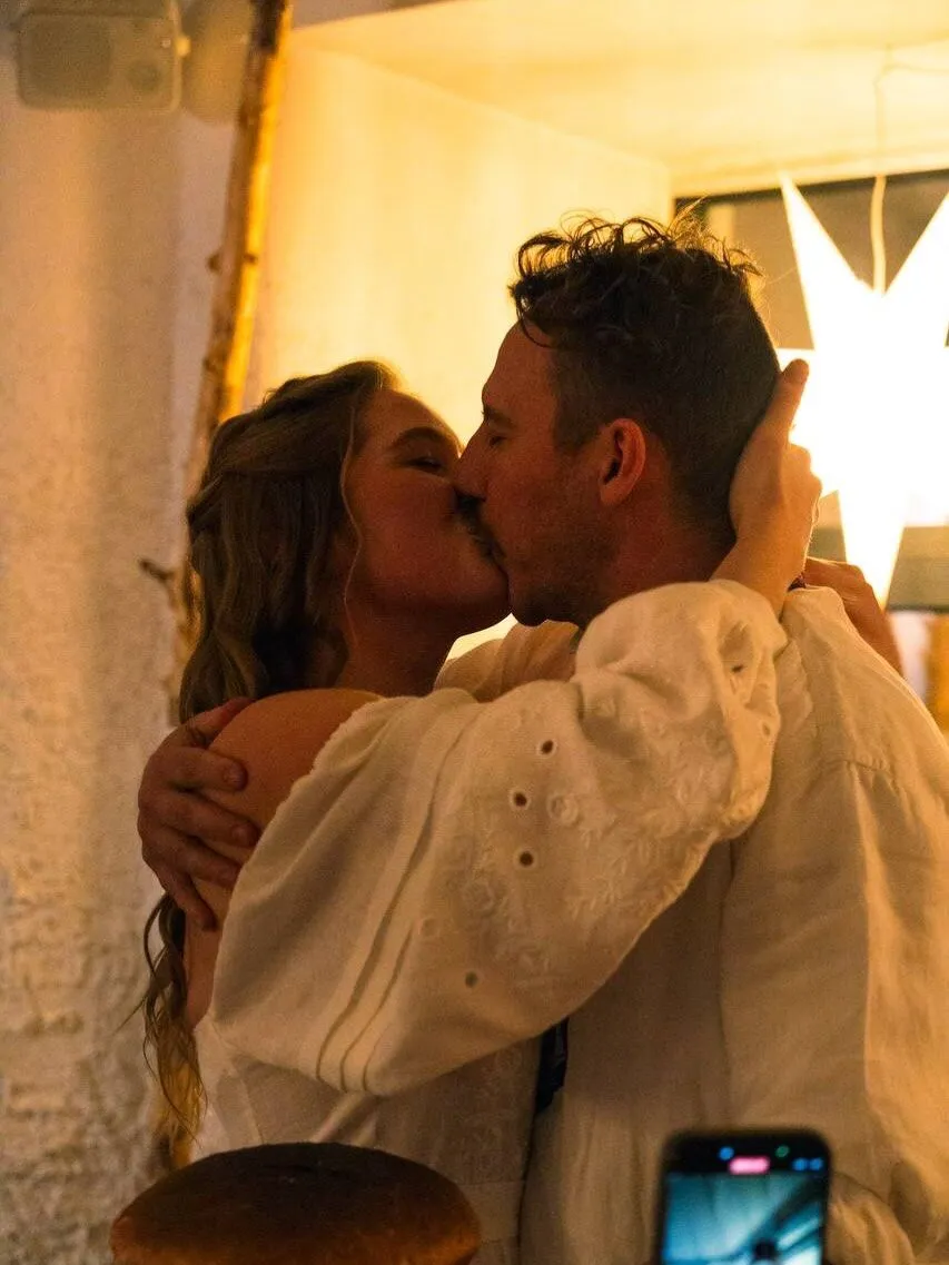 "Любовь – это свет": Евгений Клопотенко сделал предложение избраннице. Романтические фото