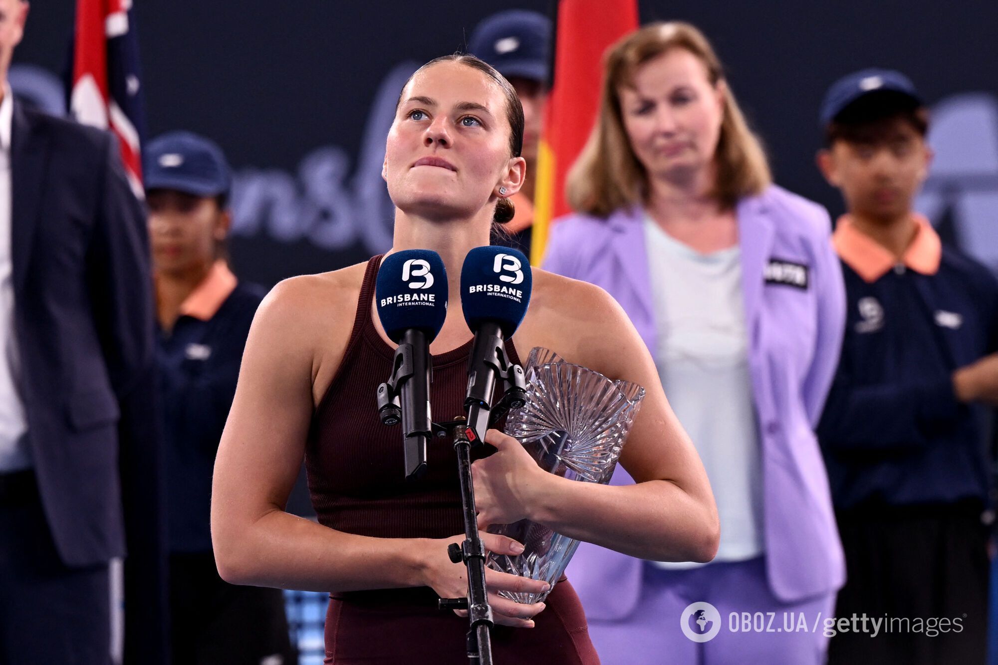"Тысячи людей без света и горячей воды. На улице -20". Костюк выступила с пронзительной речью об Украине после финала в Австралии. Видео