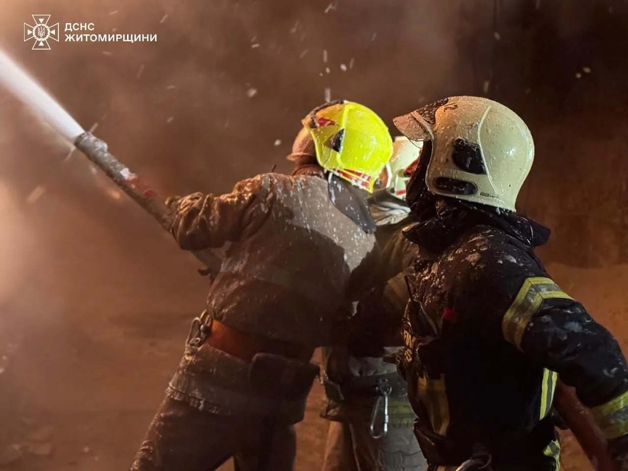 Войска РФ атаковали критическую инфраструктуру Житомирщины: есть раненые. Фото