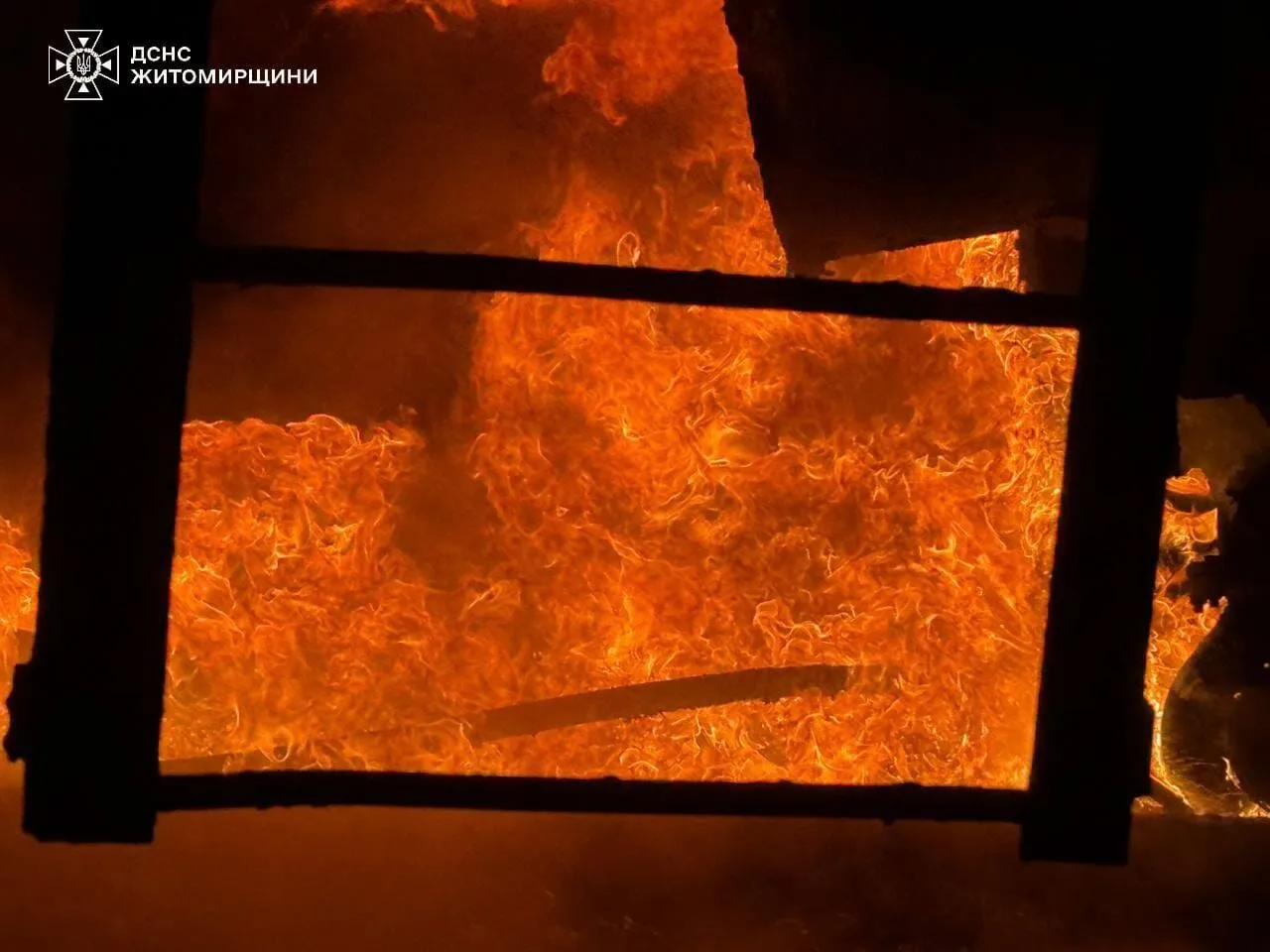 Войска РФ атаковали критическую инфраструктуру Житомирщины: есть раненые. Фото
