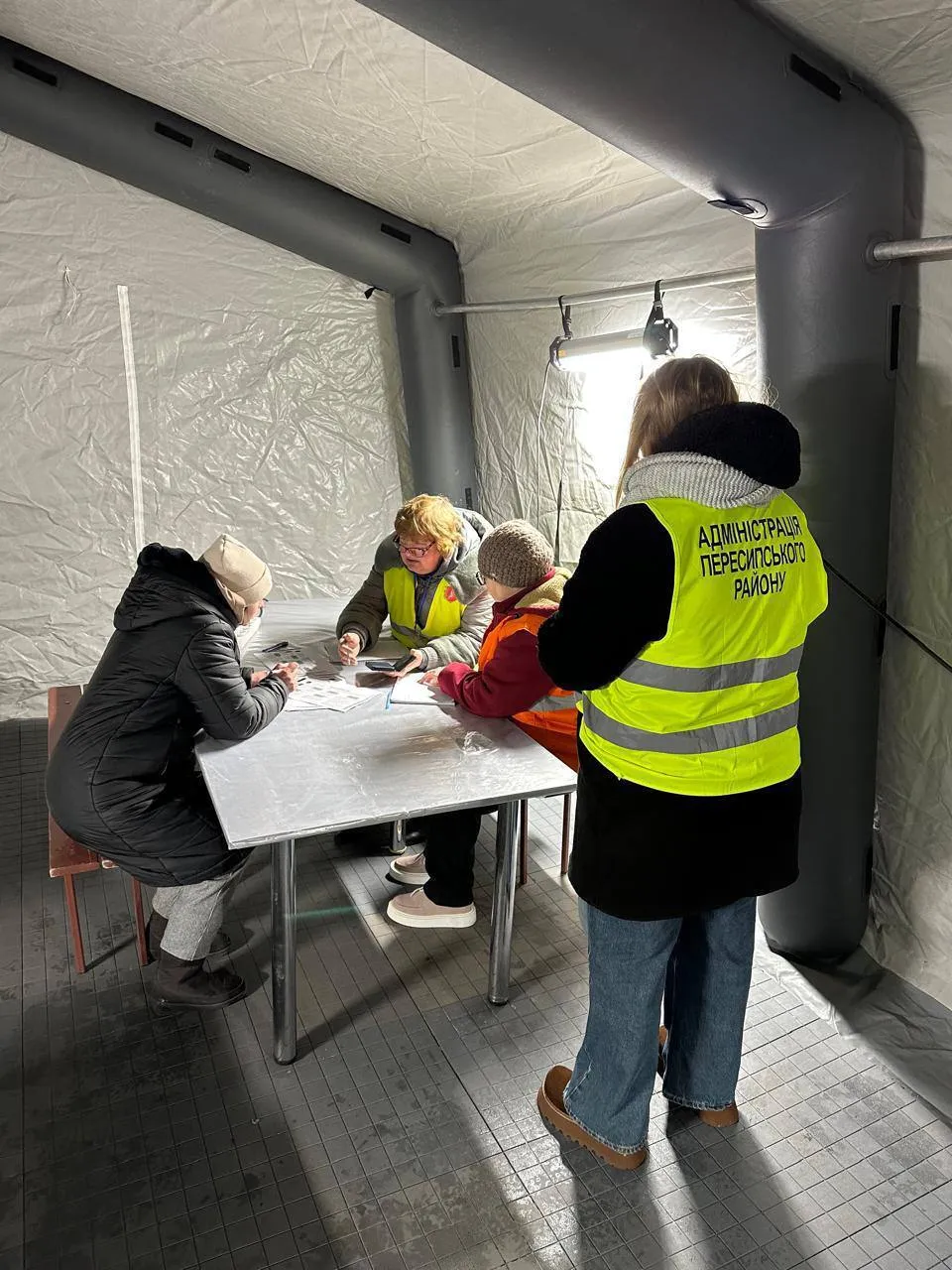 Росія атакувала Одесу: пошкоджено обʼєкт інфраструктури, є постраждалі. Фото