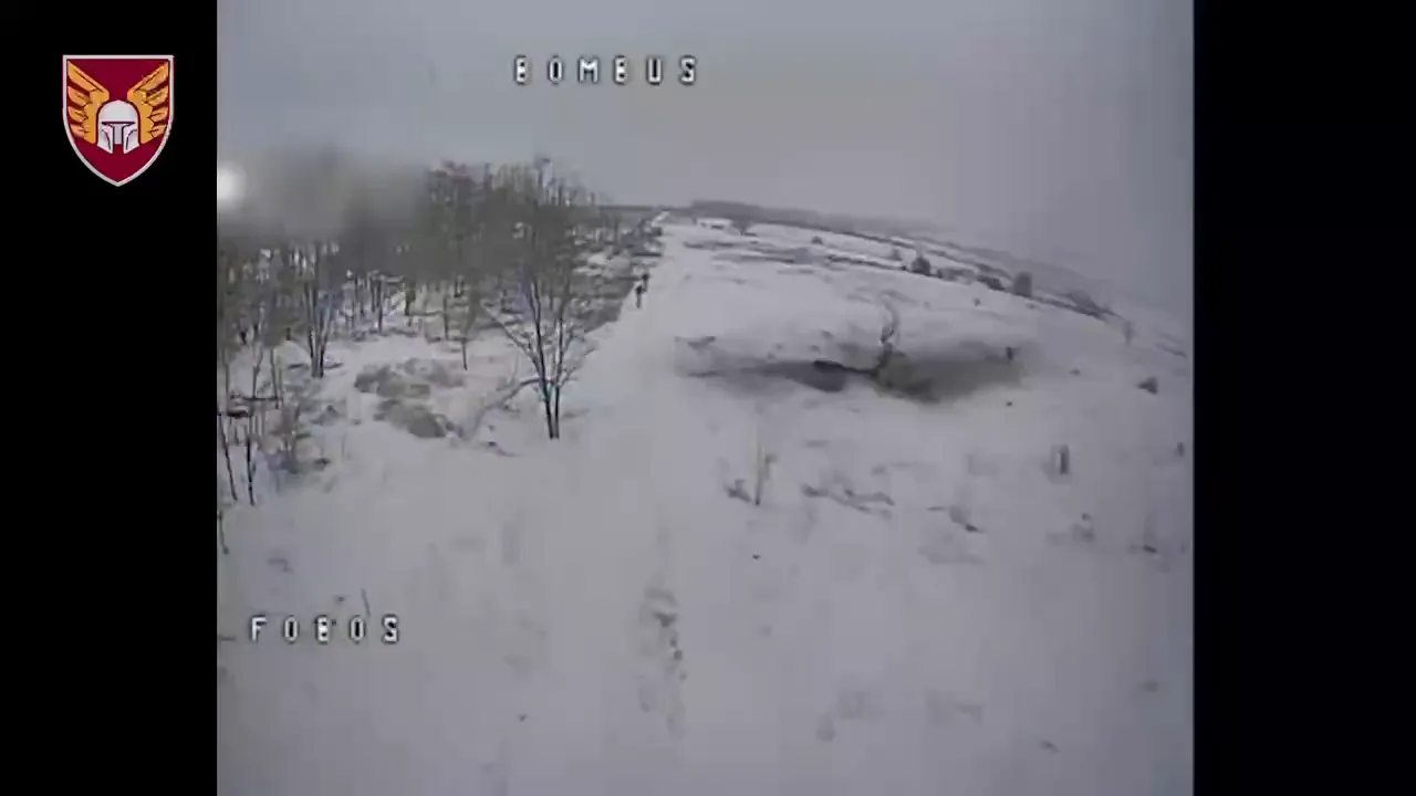 Українські військові вигадали новий спосіб перехоплення дронів риболовною вудочкою: як це працює. Відео