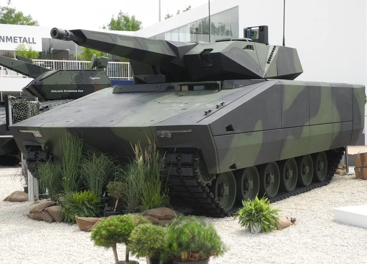 Украина получит первые боевые машины Lynx KF41 в начале 2026 года: чем помогут ВСУ
