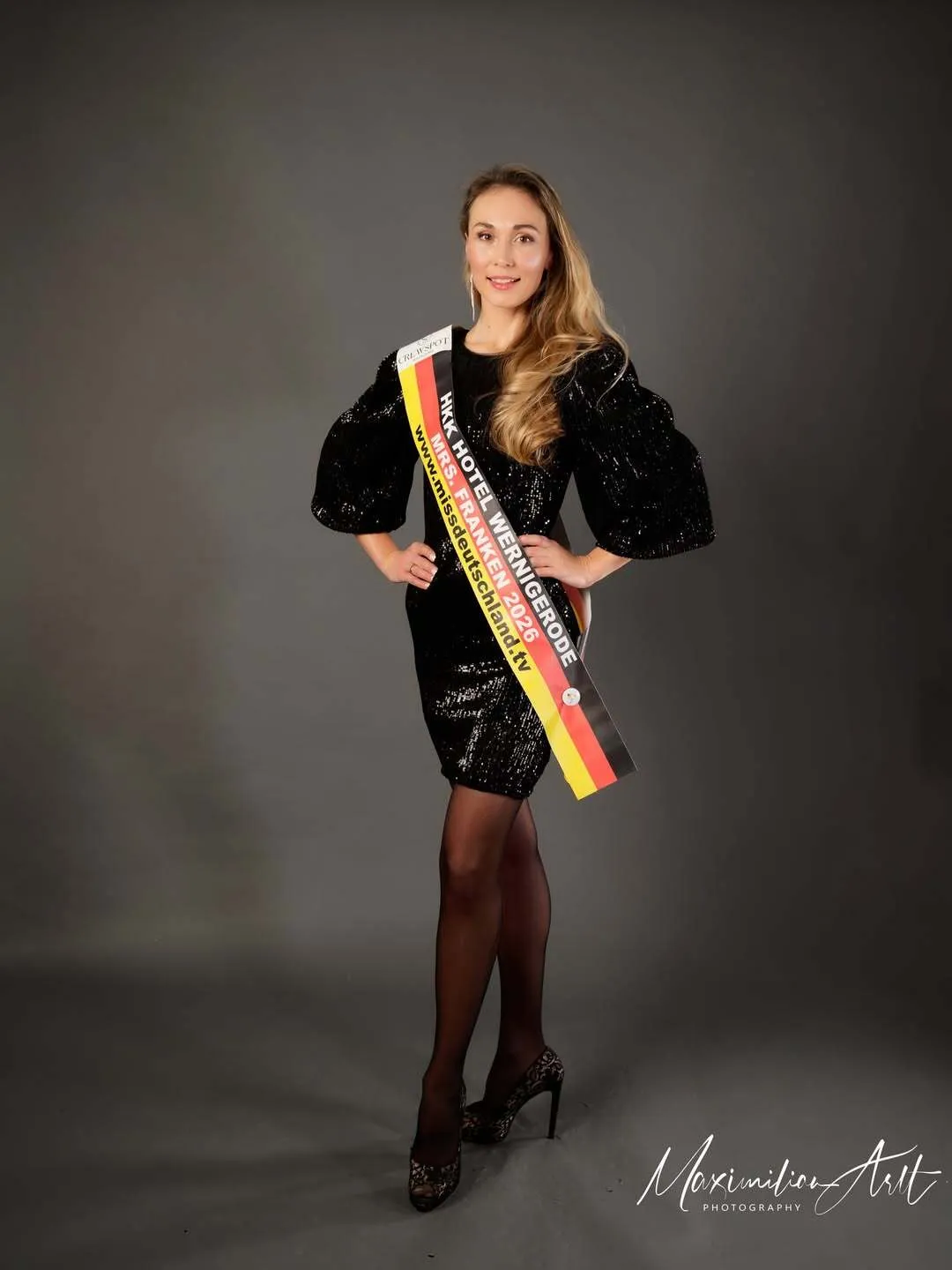 40-річна українка стала новою "Місіс Німеччина": найяскравіші фото красуні з Покровська