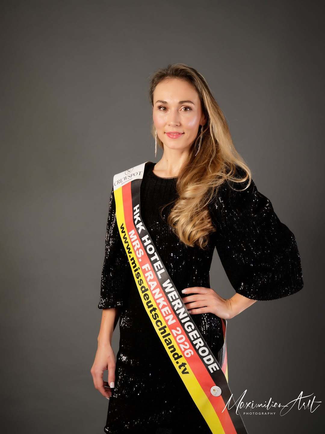 40-річна українка стала новою "Місіс Німеччина": найяскравіші фото красуні з Покровська