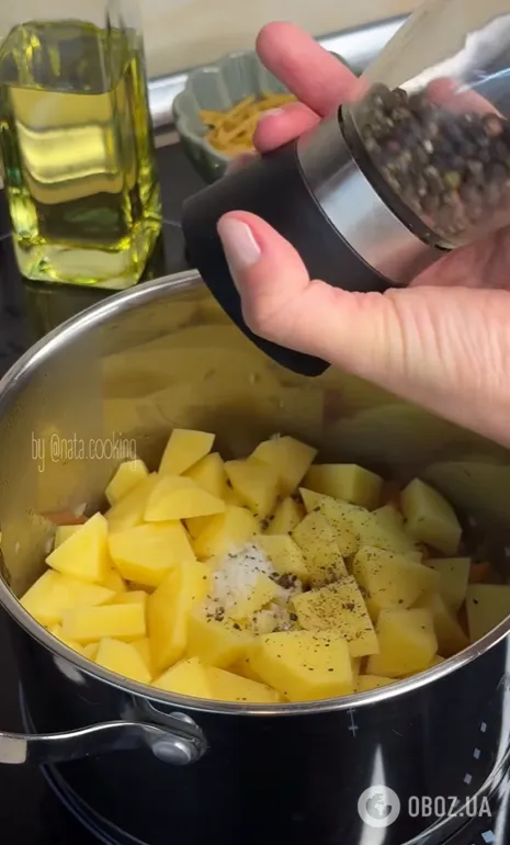 Улюблений суп із фрикадельками: як приготувати смачну й ситну страву для дітей і дорослих