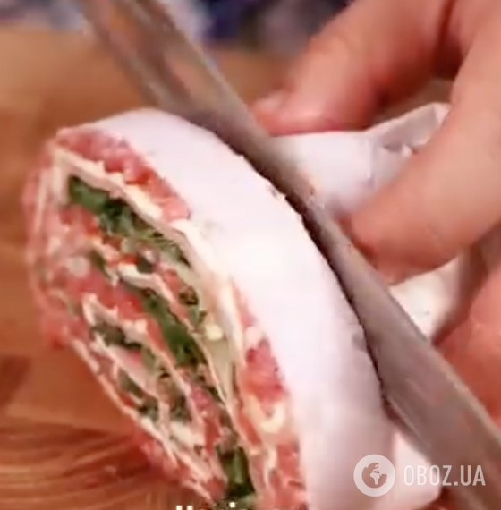 Ситний рулет із лаваша та м'ясного фаршу: рецепт від Аліка Мкртчяна