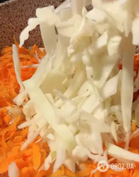 Смачна тушкована капуста: розповідаємо, що додати для яскравого смаку