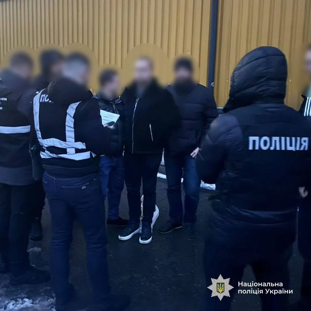 В Киеве адвокат за $9 тыс. обещал клиенту организовать избежание мобилизации. Подробности и фото