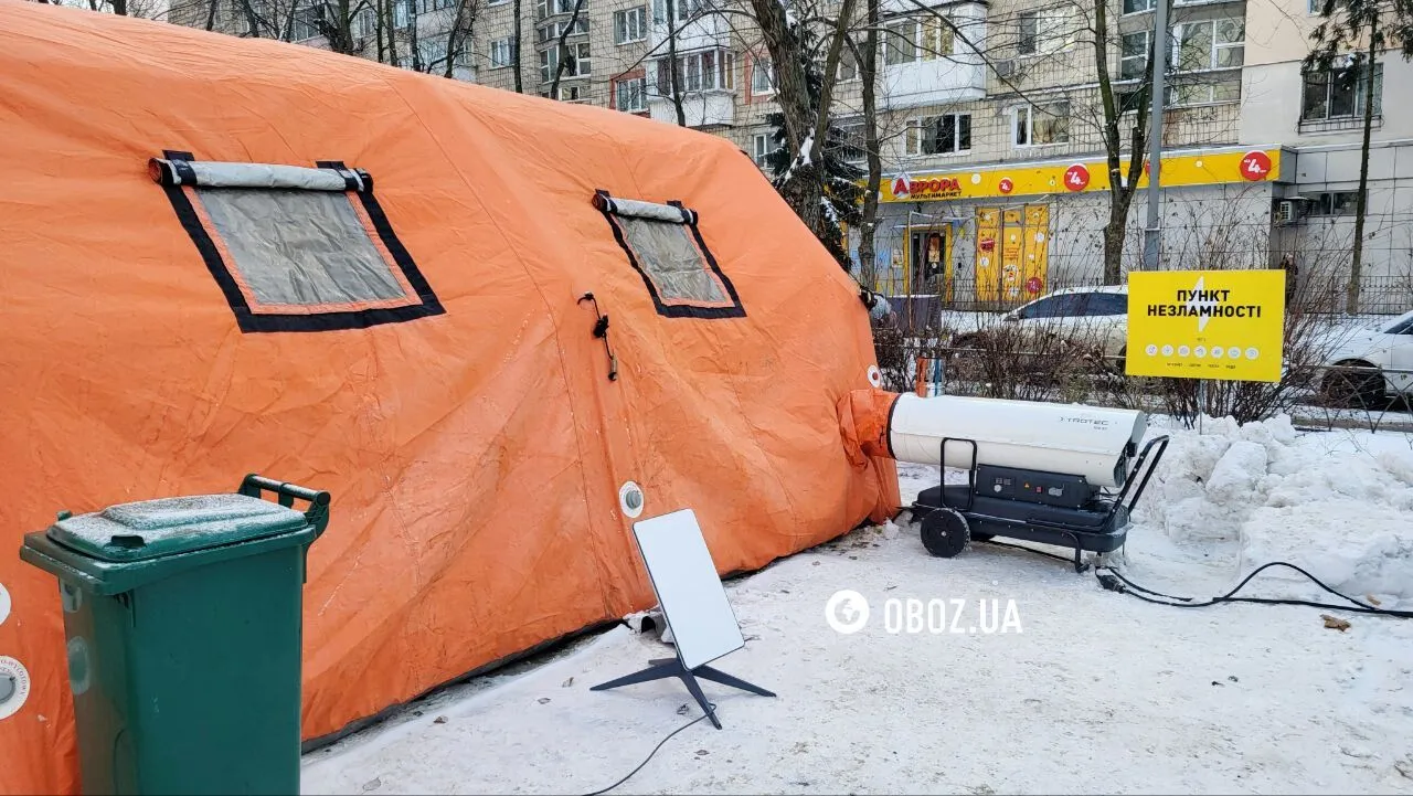 Генераторами заживили багатоповерхівки: як ДСНС допомагає мешканцям Києва під час відключення світла та тепла. Фото та відео