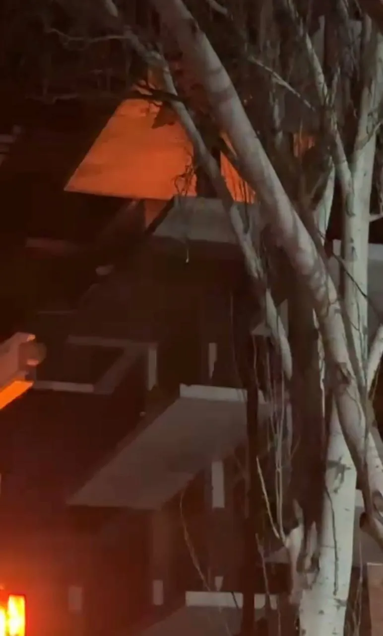 Було дві хвилі атак: Росія вночі вдарила по Одесі, постраждали шестеро людей. Фото і відео