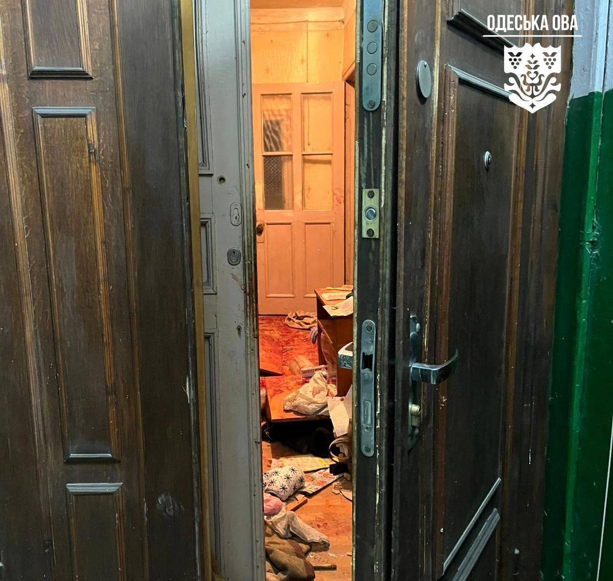 Було дві хвилі атак: Росія вночі вдарила по Одесі, постраждали шестеро людей. Фото і відео