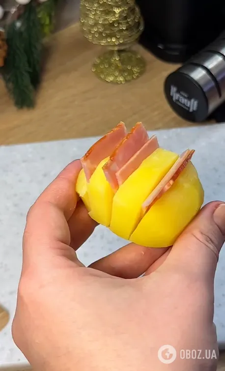 Как небанально запечь картофель в духовке: с беконом и вкусным соусом