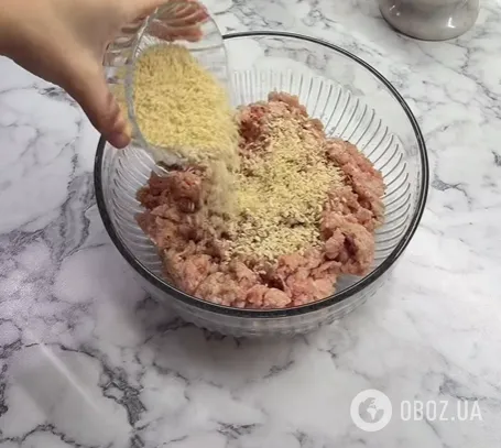 Сочные мясные митболы из фарша: идеально к любому гарниру на ужин