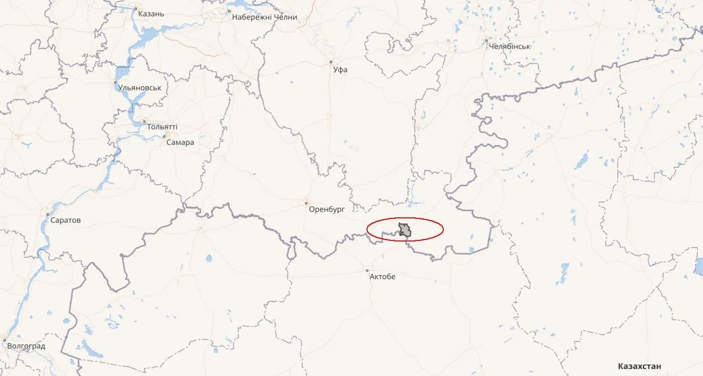 В российском Орске взорвалась подстанция: во всем городе погас свет. Фото и видео