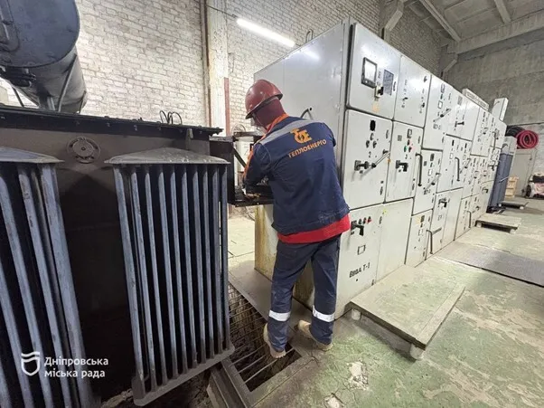 Опалювальний сезон в умовах обмеженого електропостачання: тепловики Дніпра працюють на межі можливостей