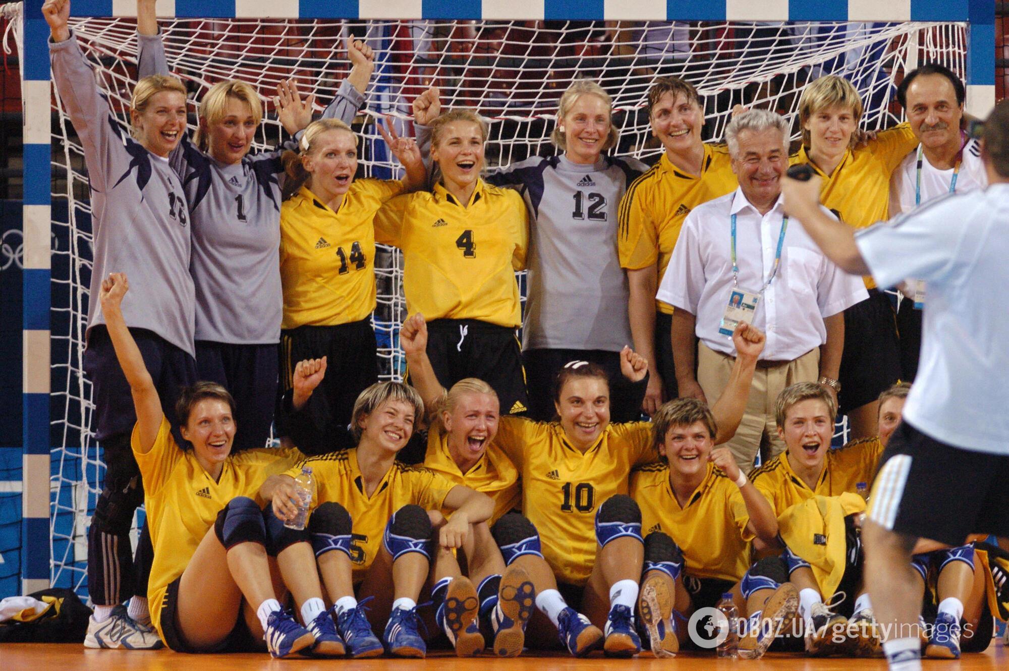 "В роздягальні лунала Сердючка": олімпійська призерка розповіла, як Україна виграла історичну медаль, забобони тренера і що просила у Бога на останніх хвилинах