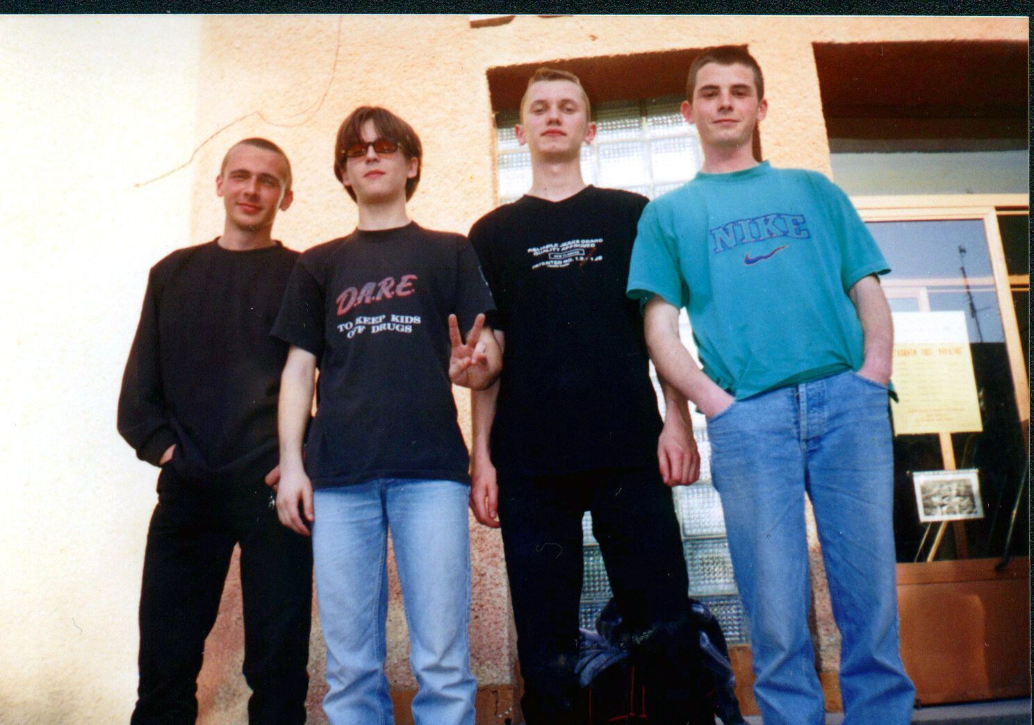 "Без Обмежень" святкують 27-річчя: гурт поділився ексклюзивними архівними фото