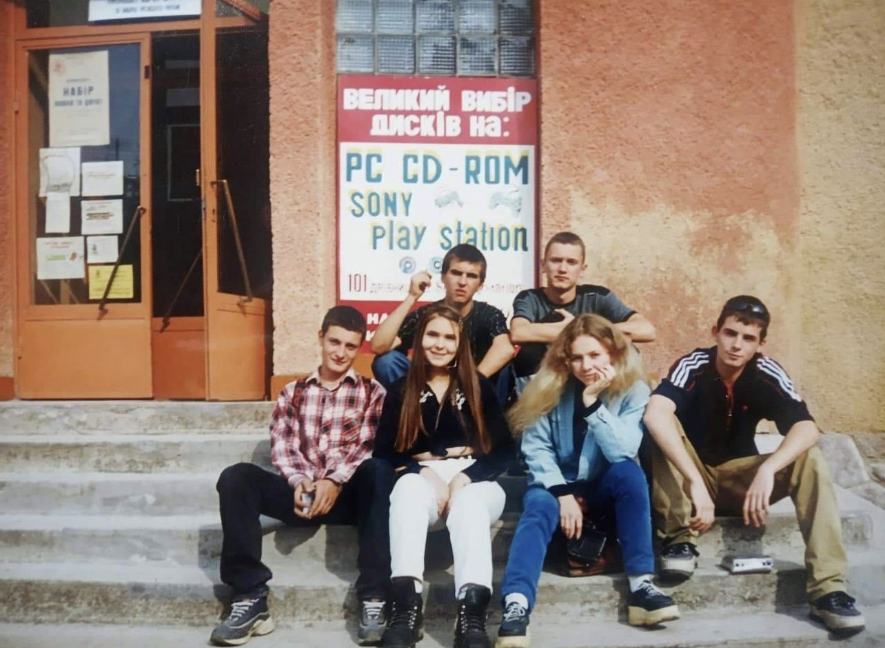 "Без Обмежень" святкують 27-річчя: гурт поділився ексклюзивними архівними фото