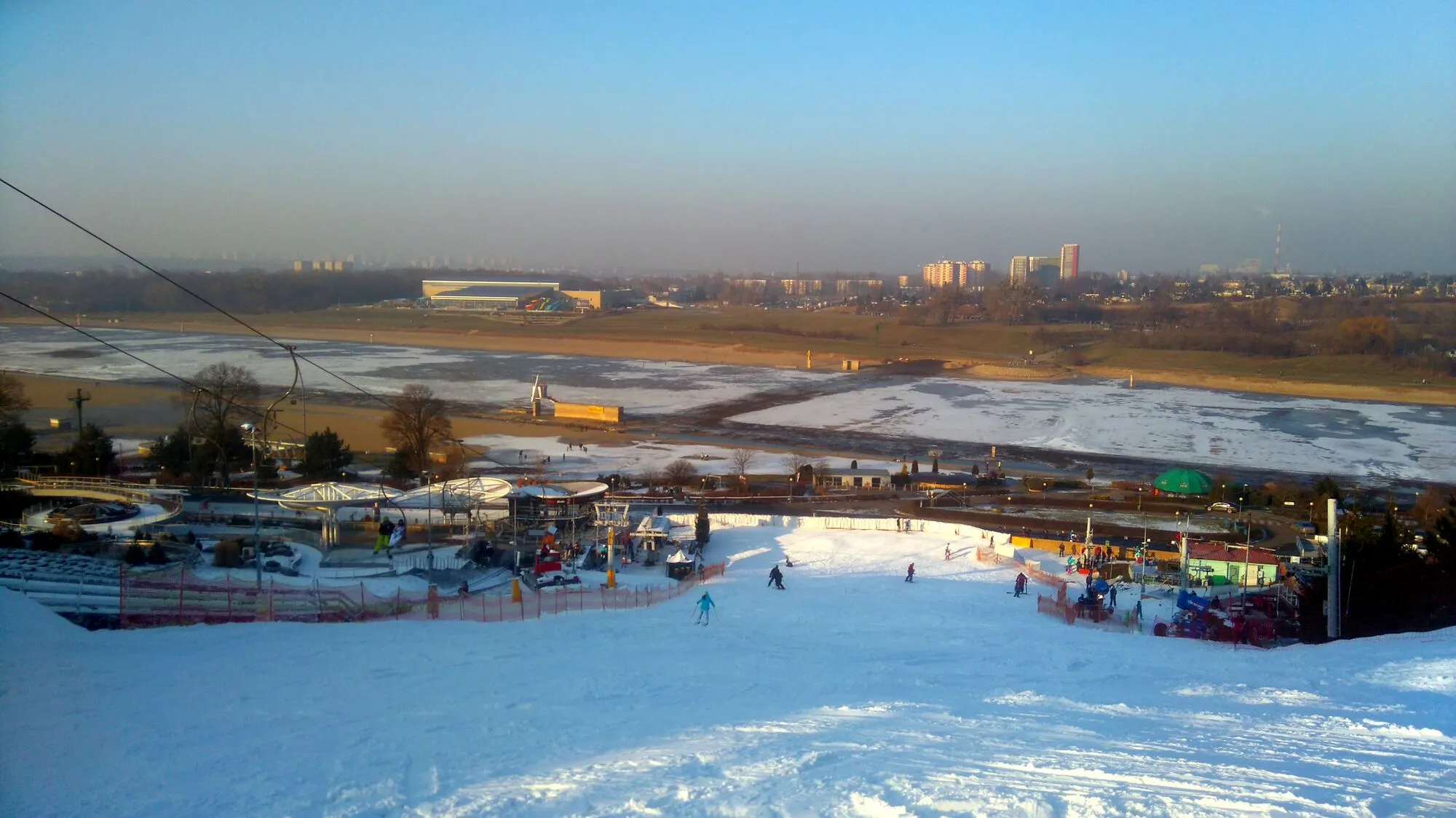 В европейской стране можно кататься на лыжах целый год: ее часто недооценивают