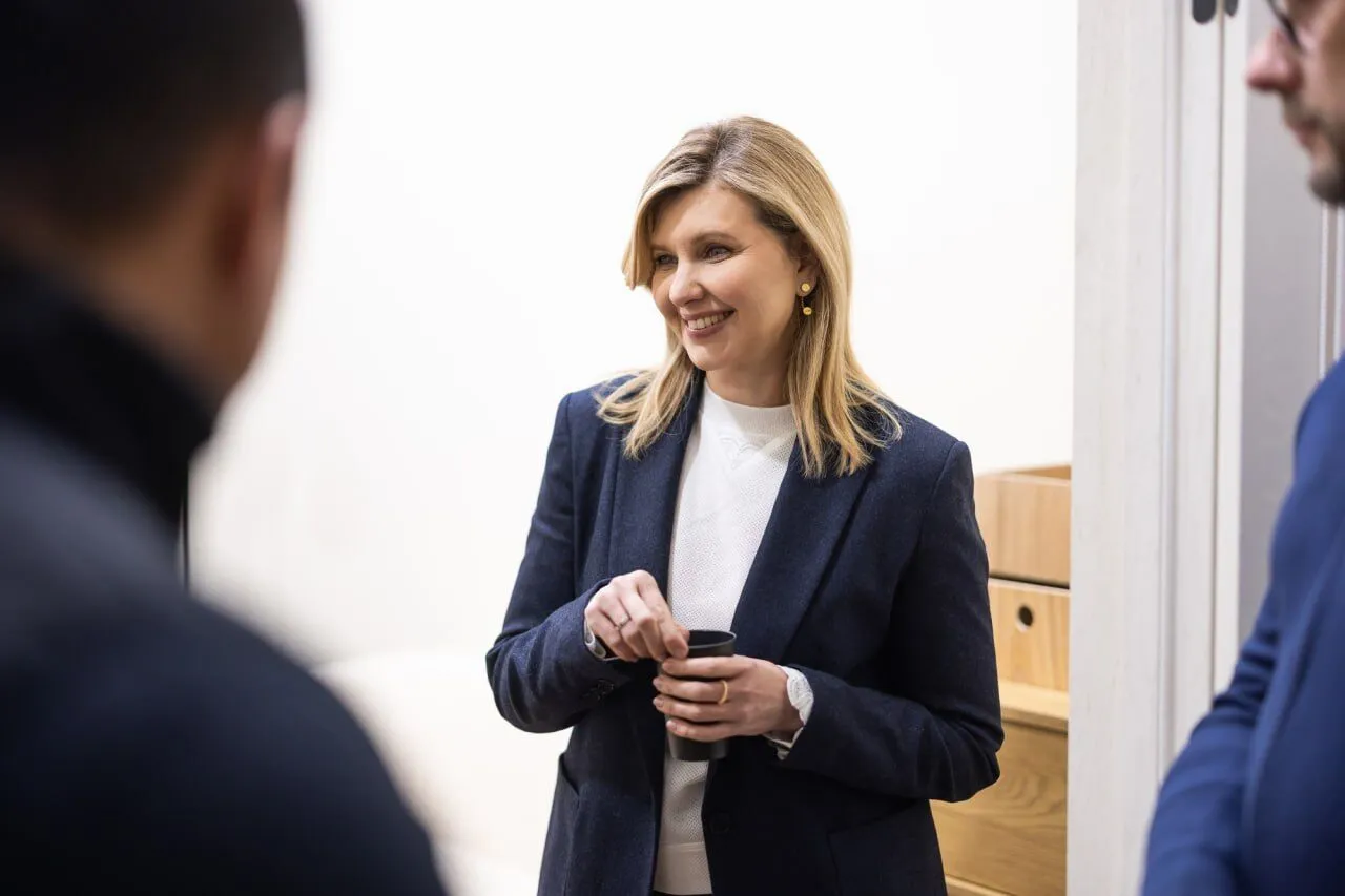 Олена Зеленська освіжила образ новою ефектною зачіскою. Фото