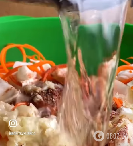 Пикантная капуста по-корейски с морковью и чесноком: делимся рецептом вкусной закуски