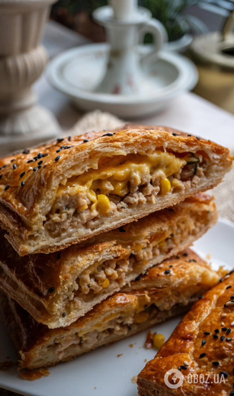 Лінивий пиріг з листкового тіста нашвидкуруч: ділимось простим рецептом