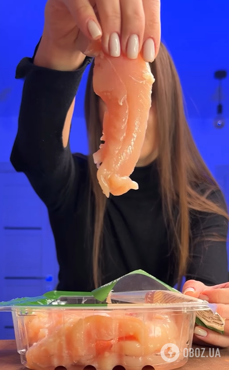 Хрустящие куриные стрипсы вместо привычных отбивных: понадобится всего пять ингредиентов