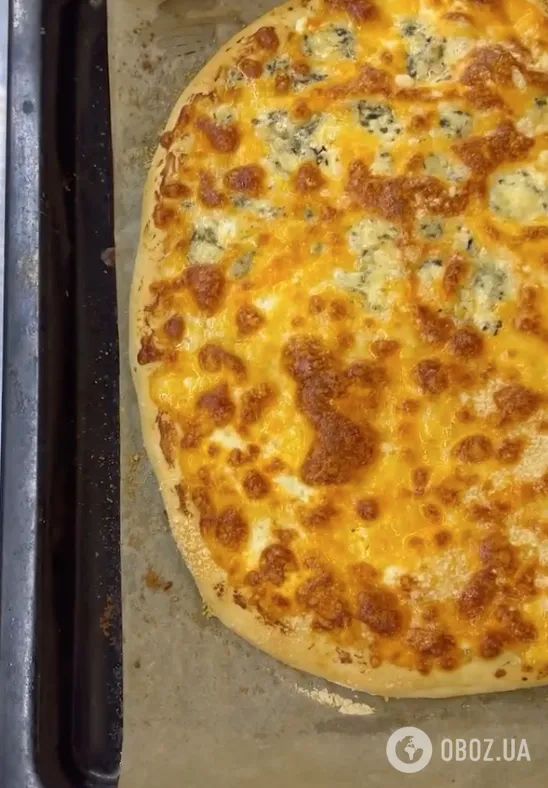 Домашня сирна піца з хрусткими бортиками, як у найкращих італійських ресторанах: ділимося рецептом