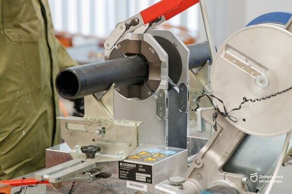 От смены профессии до полезных навыков для дома: взрослые днепряне осваивают рабочие профессии