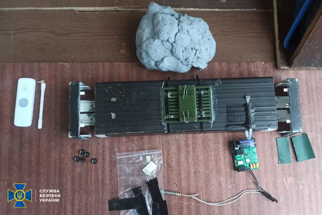 СБУ задержала агентурную группу российского ГРУ, которая готовила дроны-бомберы для атак по Одессе "изнутри". Фото