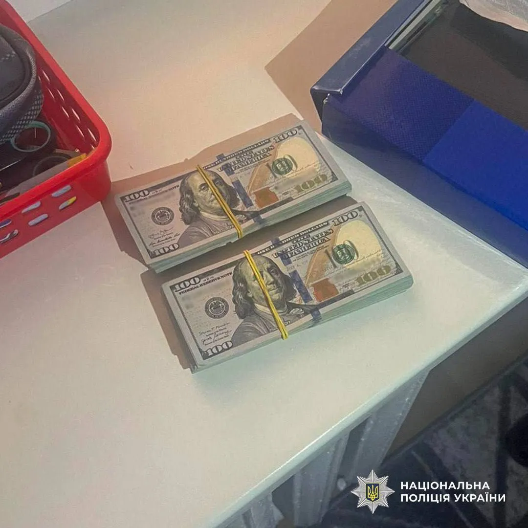 Придумал "схему": Нацполиция задержала одессита, который обещал "списать" военного со службы по состоянию здоровья. Фото