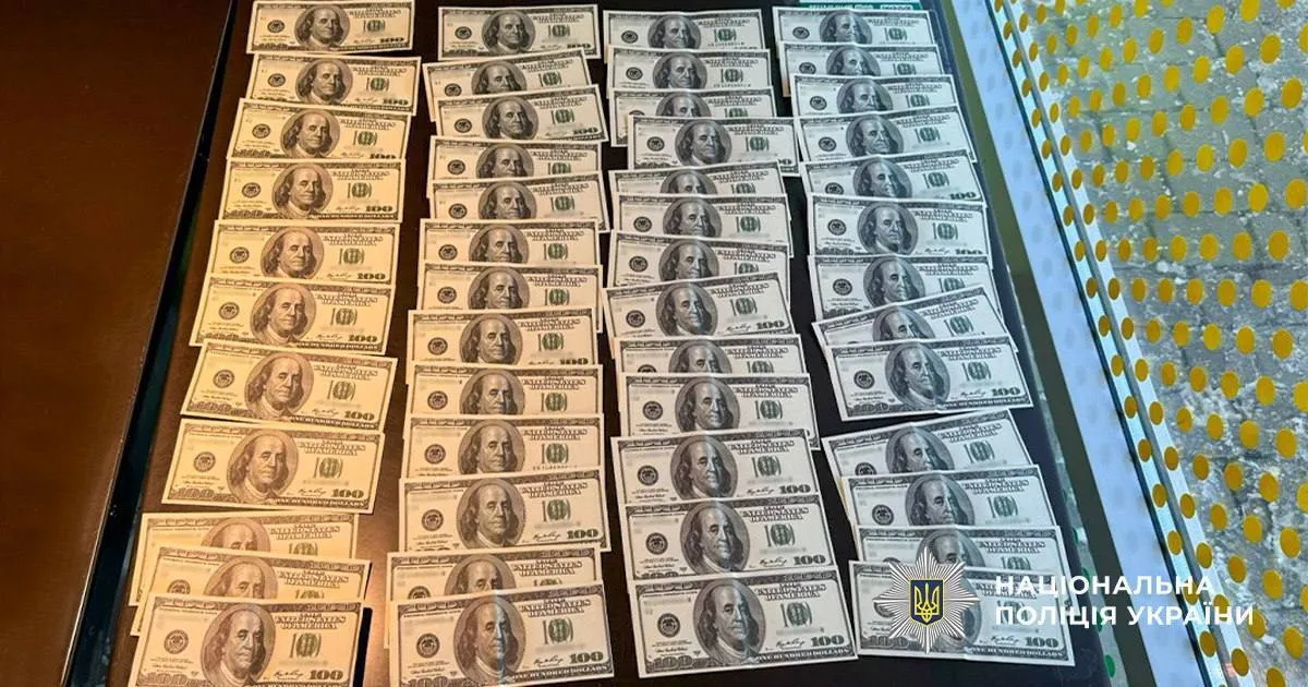 Придумал "схему": Нацполиция задержала одессита, который обещал "списать" военного со службы по состоянию здоровья. Фото