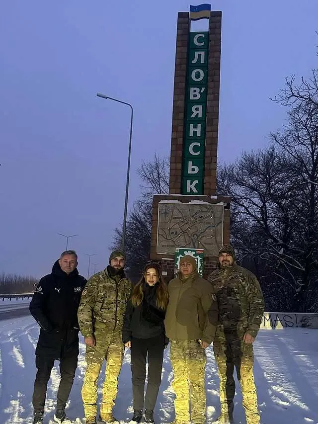 Тіна Кароль приїхала у прифронтове місто після закидів про боягузтво. Фото