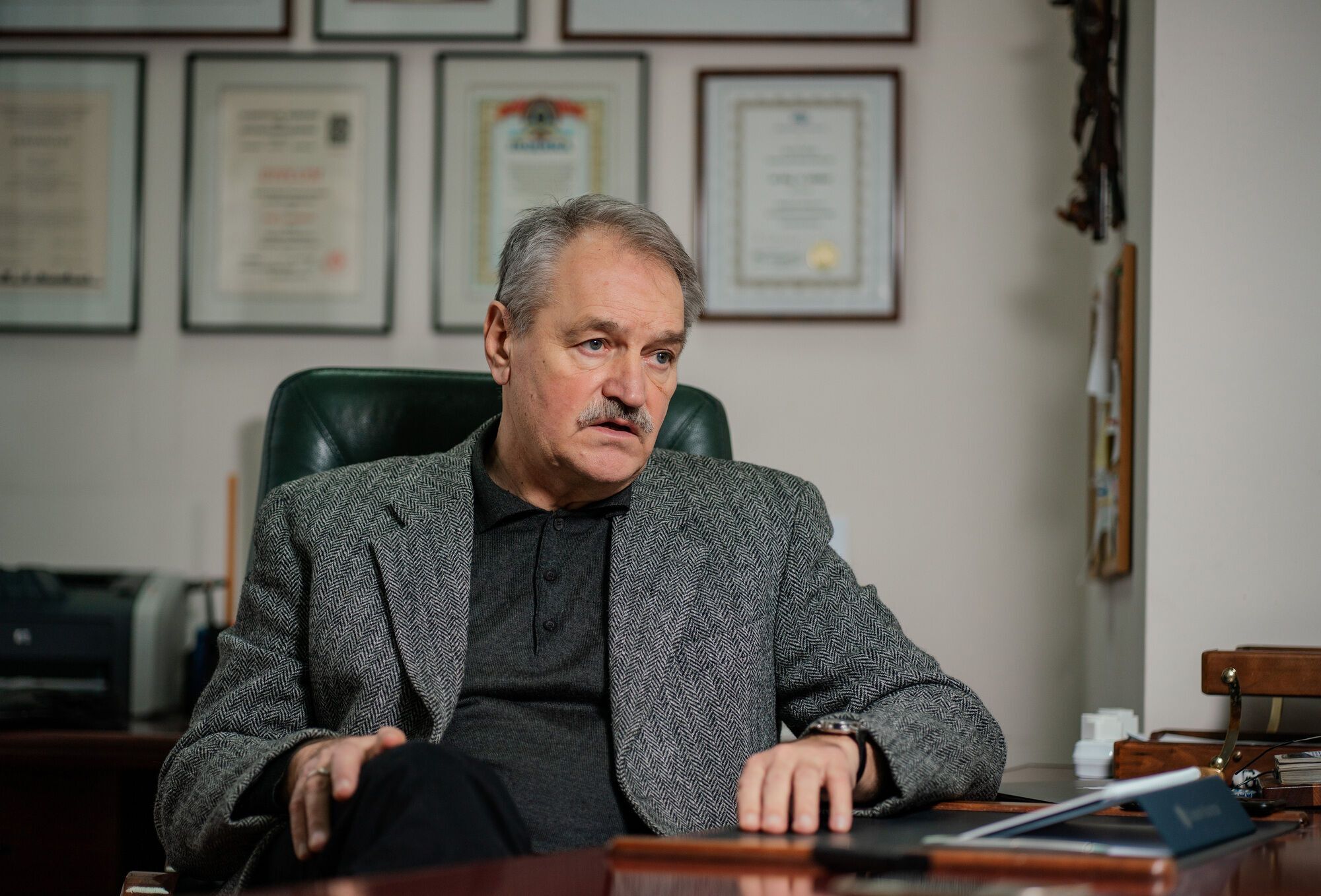 Найстрашніше в цій війні – не ракети. Психотерапевт Олег Чабан – про психіку дітей в Україні, уроки після повітряної тривоги і те, як працює брехня