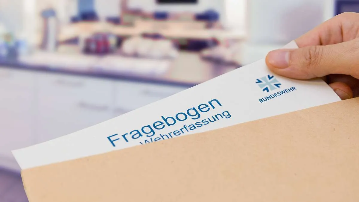 "Стартує нова модель військової служби": у Німеччині перші 5 тис. юнаків отримали повістки
