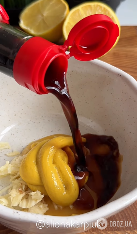 Найсмачніша запечена скумбрія рулетиками: додайте пікантний соус