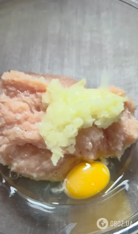 Очень нежные и сочные куриные котлеты в соусе: как приготовить: как приготовить