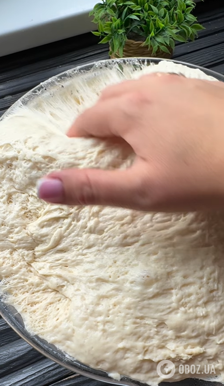 Як приготувати тонку піцу в домашніх умовах: весь секрет у тісті