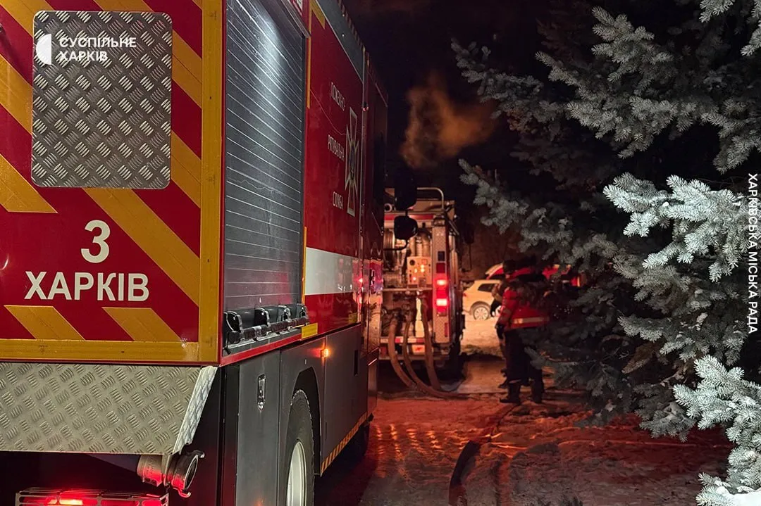 РФ вдарила "Шахедом" по будинку в Харкові: є загибла та постраждалі