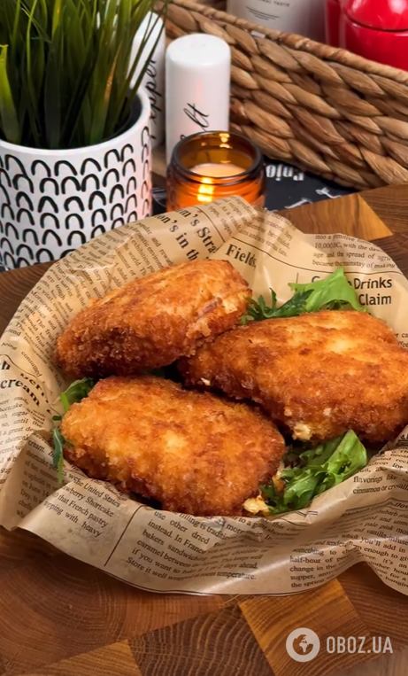 Сытные куриные конвертики с ветчиной и сыром: готовятся за считанные минуты