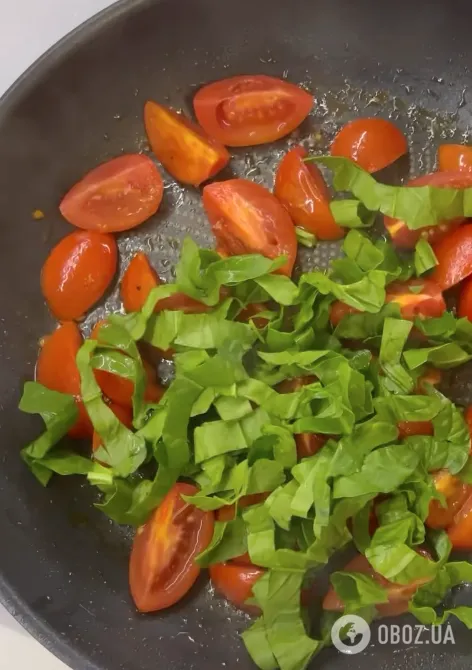 Что добавить в яичницу для яркого и нежного вкуса: всего один продукт