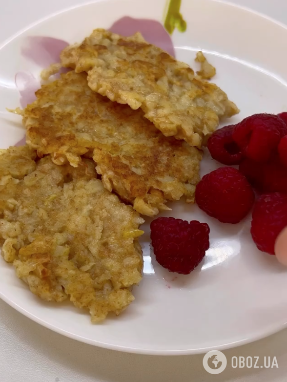 Вкусные оладьи из яблок: самый легкий рецепт блюда, которая понравится всем