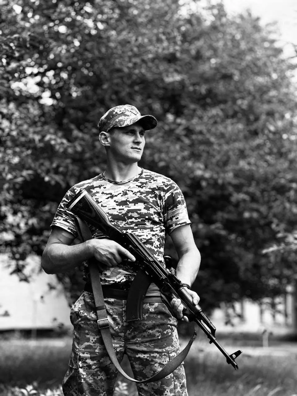 "Сильный, смелый, мужественный": в боях в Донецкой области погиб боец ММА и тренер из Луцка Алексей Бондаренко. Фото