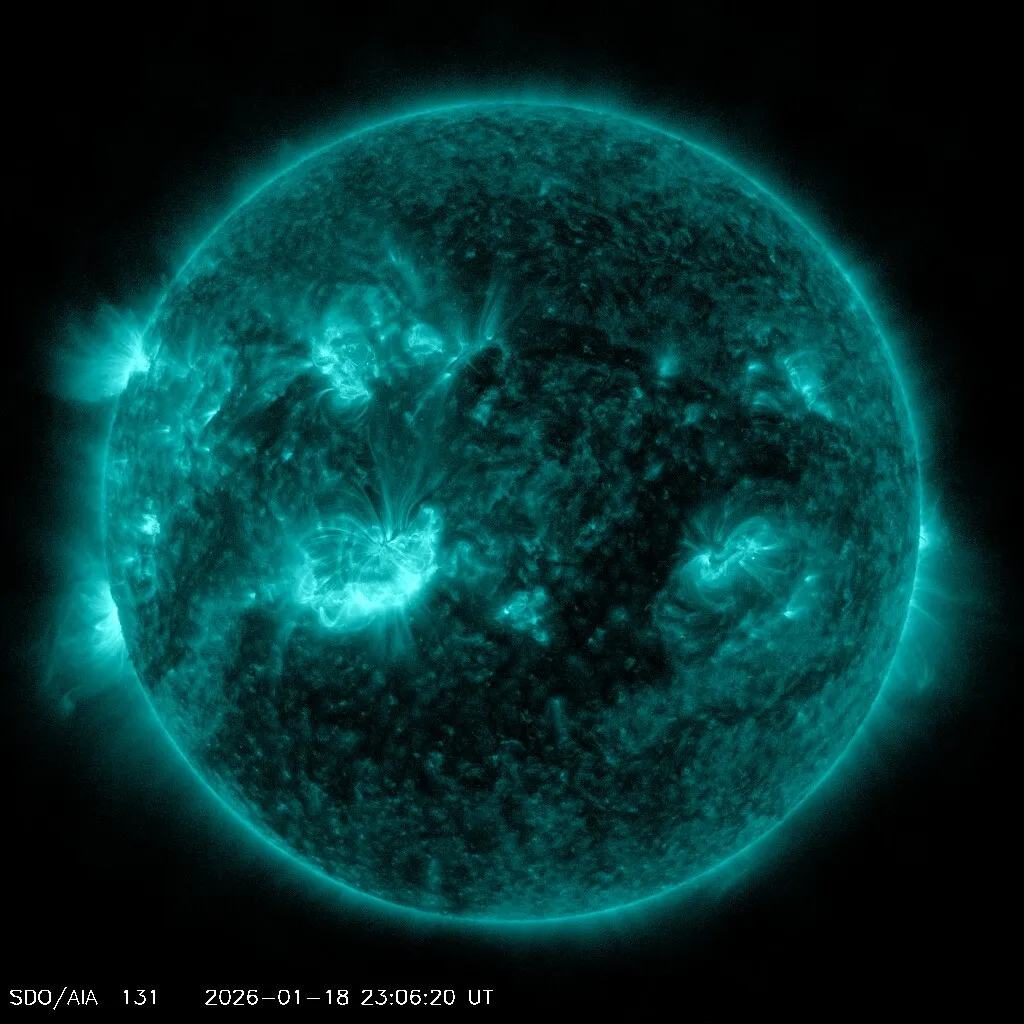 На Сонці зафіксували спалах максимально можливого класу Х: коли чекати магнітну бурю на Землі. Фото