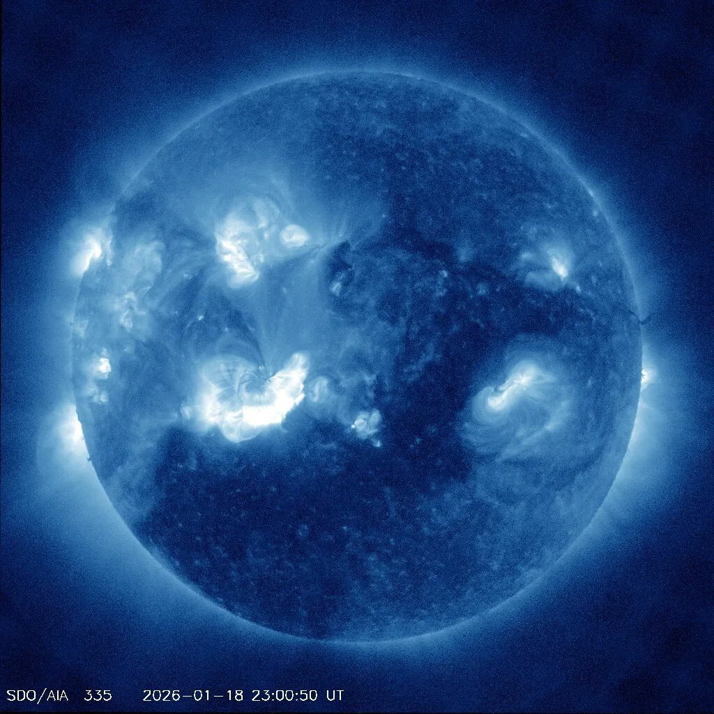 На Сонці зафіксували спалах максимально можливого класу Х: коли чекати магнітну бурю на Землі. Фото