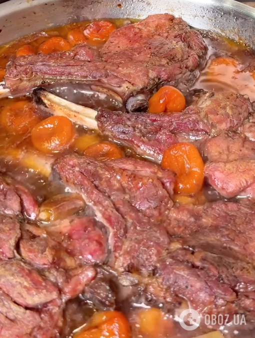 Сколько тушить мясо, чтобы было очень сочным и мягким: делимся легким рецептом