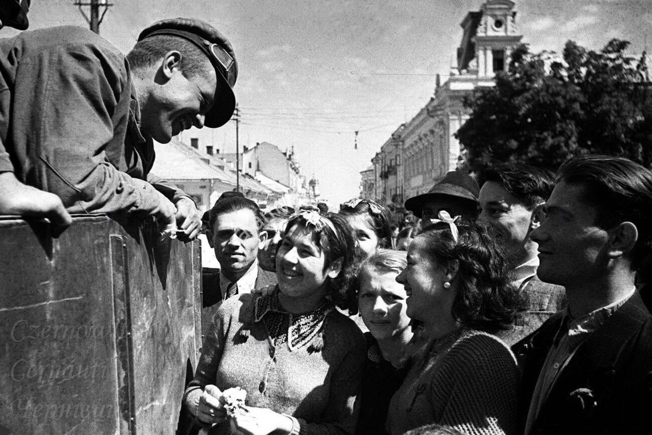Черновцы в 1940 году: в сети показали исторические фото